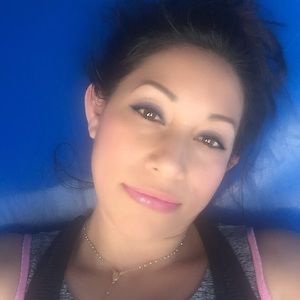 Meet your Posher, Sonia